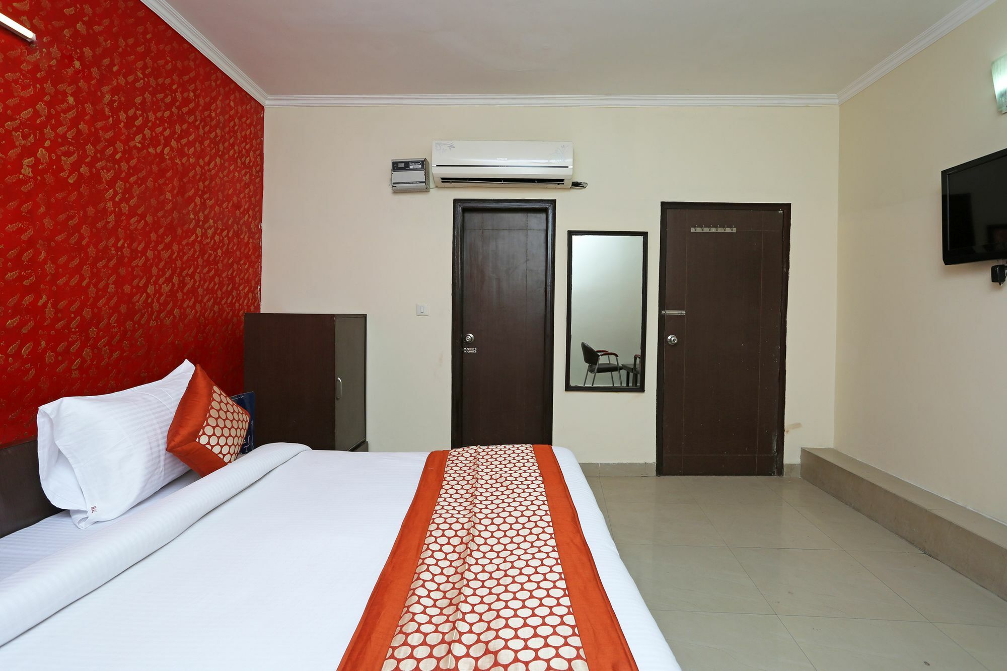 Hotel Aero Look New Delhi Exterior photo