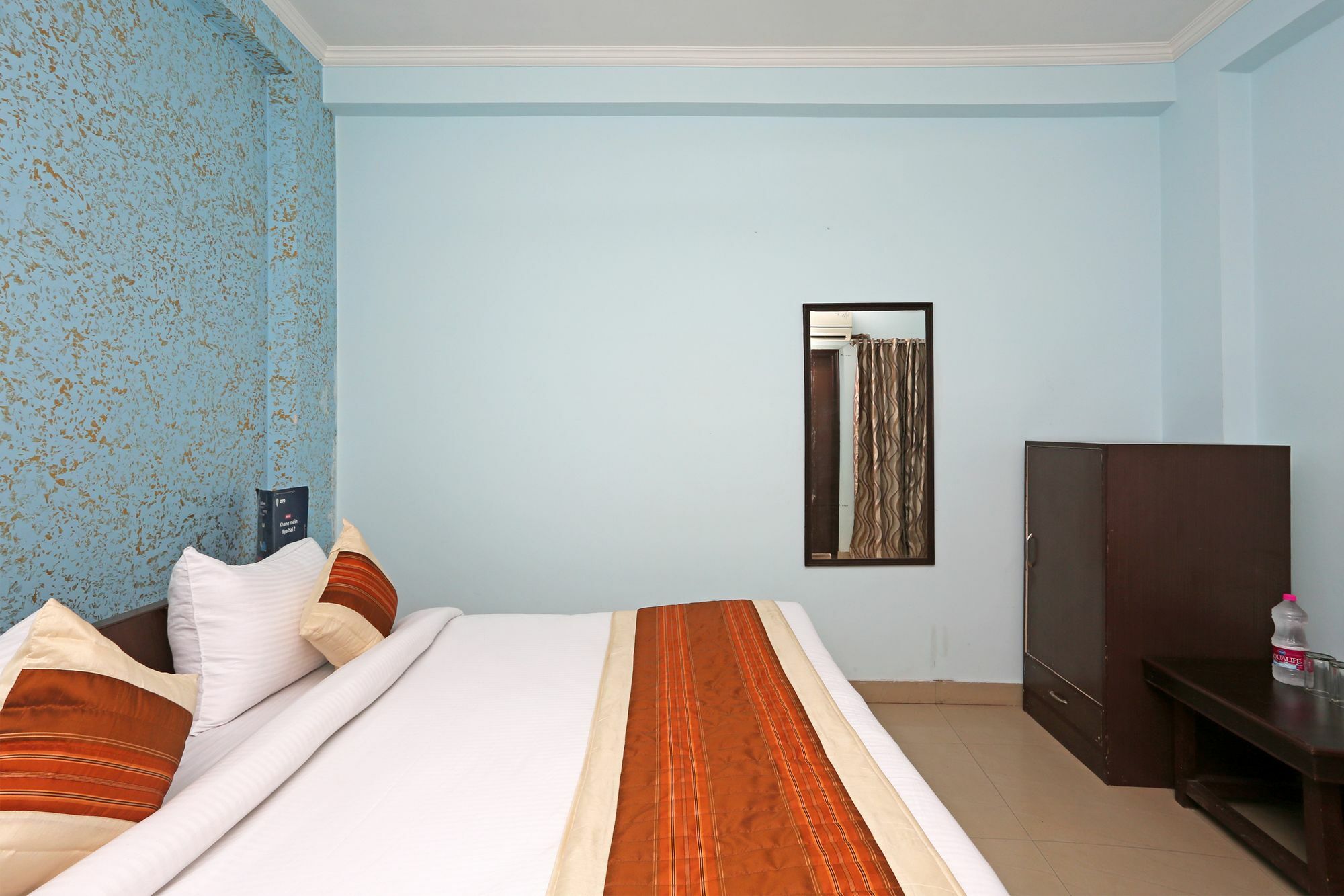 Hotel Aero Look New Delhi Exterior photo