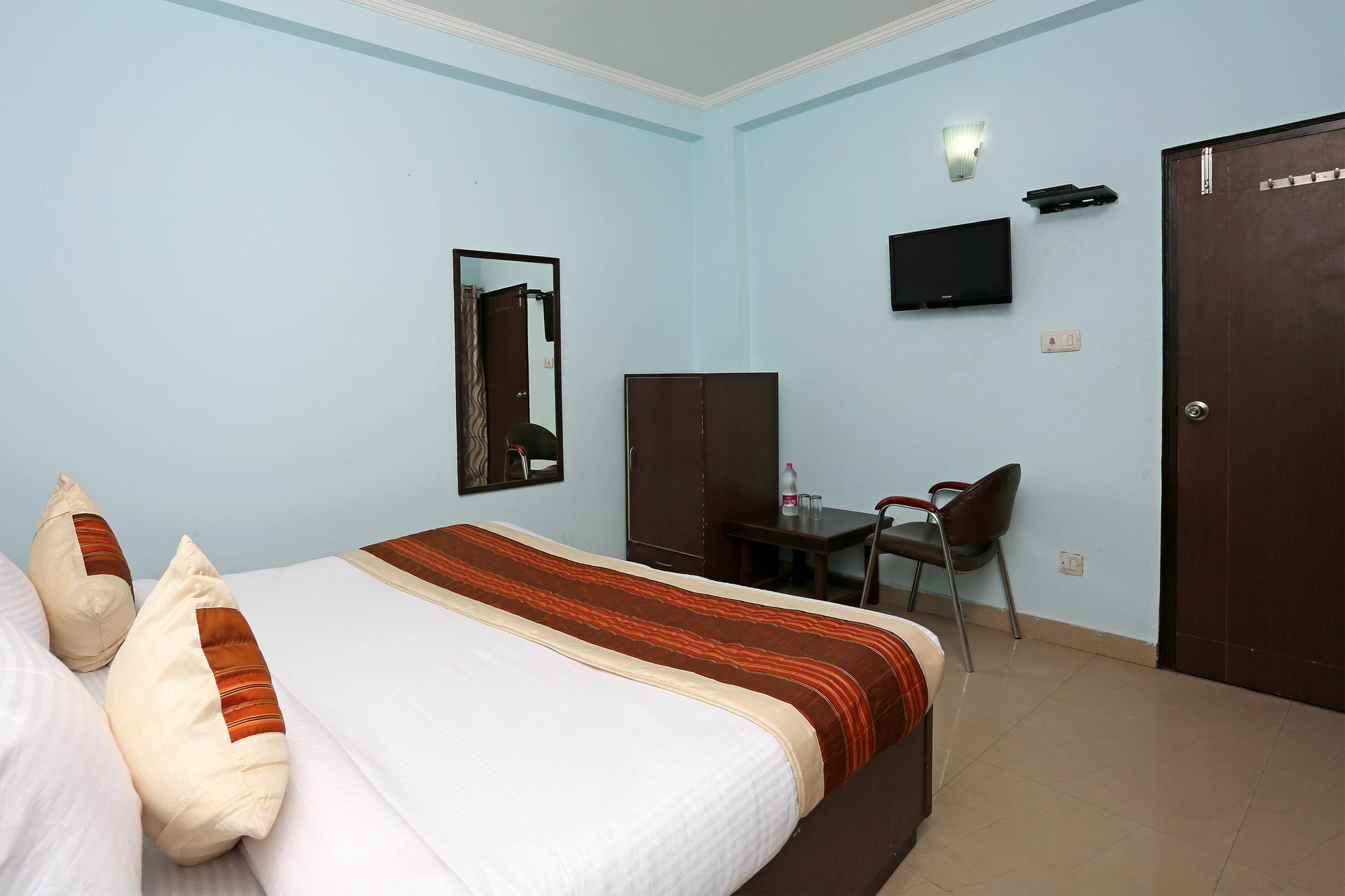 Hotel Aero Look New Delhi Exterior photo